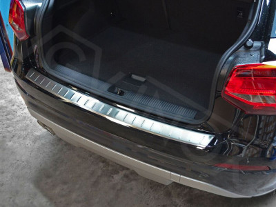 audiq22016-hedenbumperplaatrvsmat[01].jpg